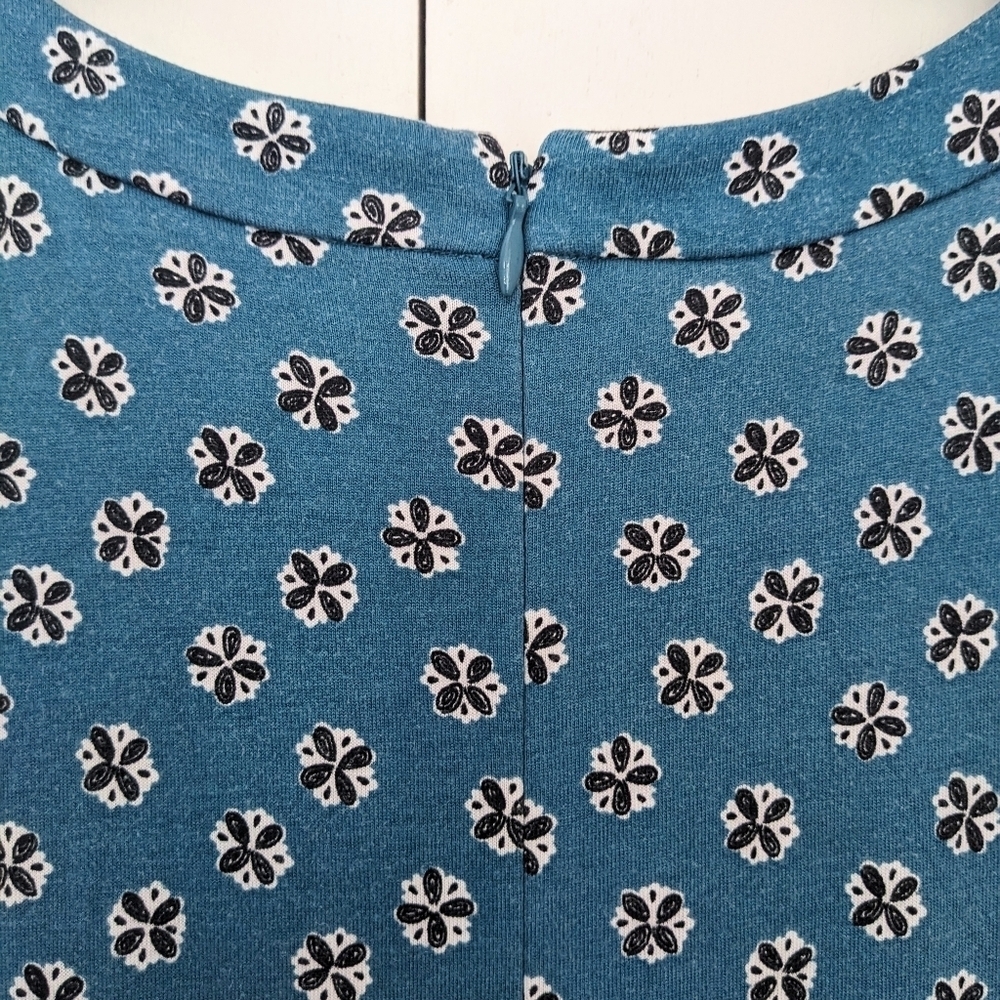 Loft XS Aqua Print Dress - Picture 9 of 9